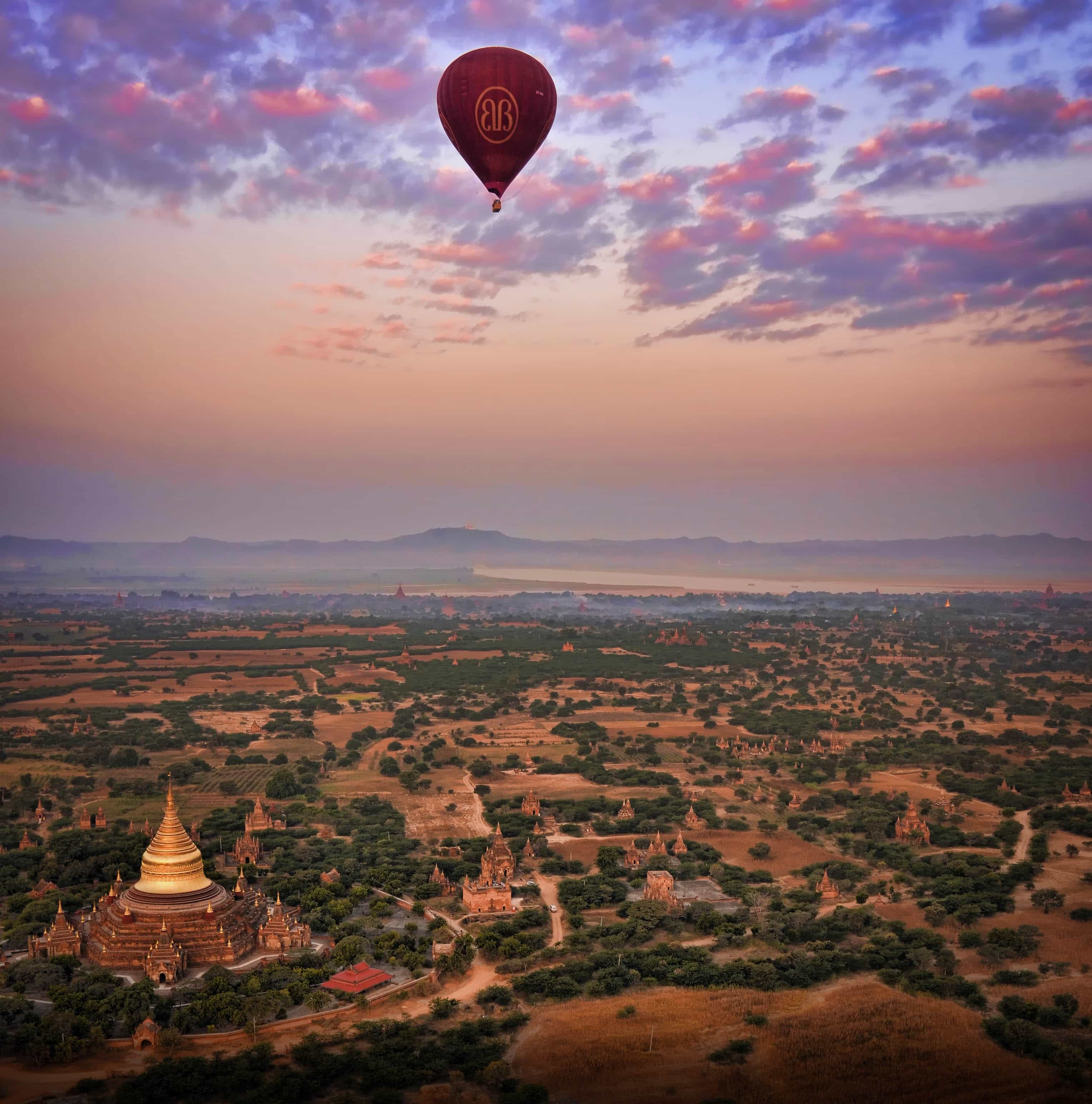 Hot Air Balloon in Bagan, things to do in Bagan, Bagan travel guide