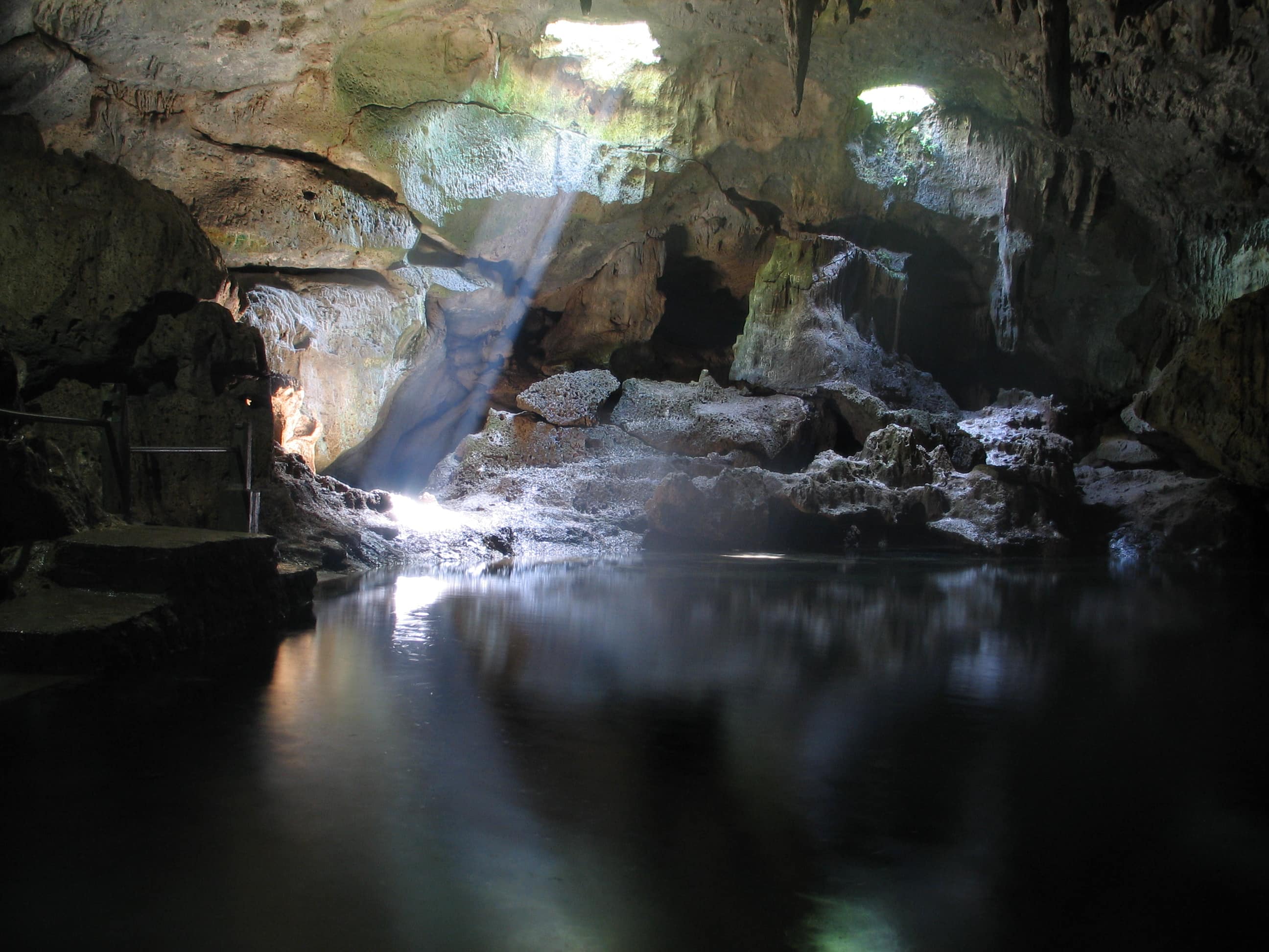 Places to visit in Bohol, Hinagdanan Cave, Panglao Tourist Spots