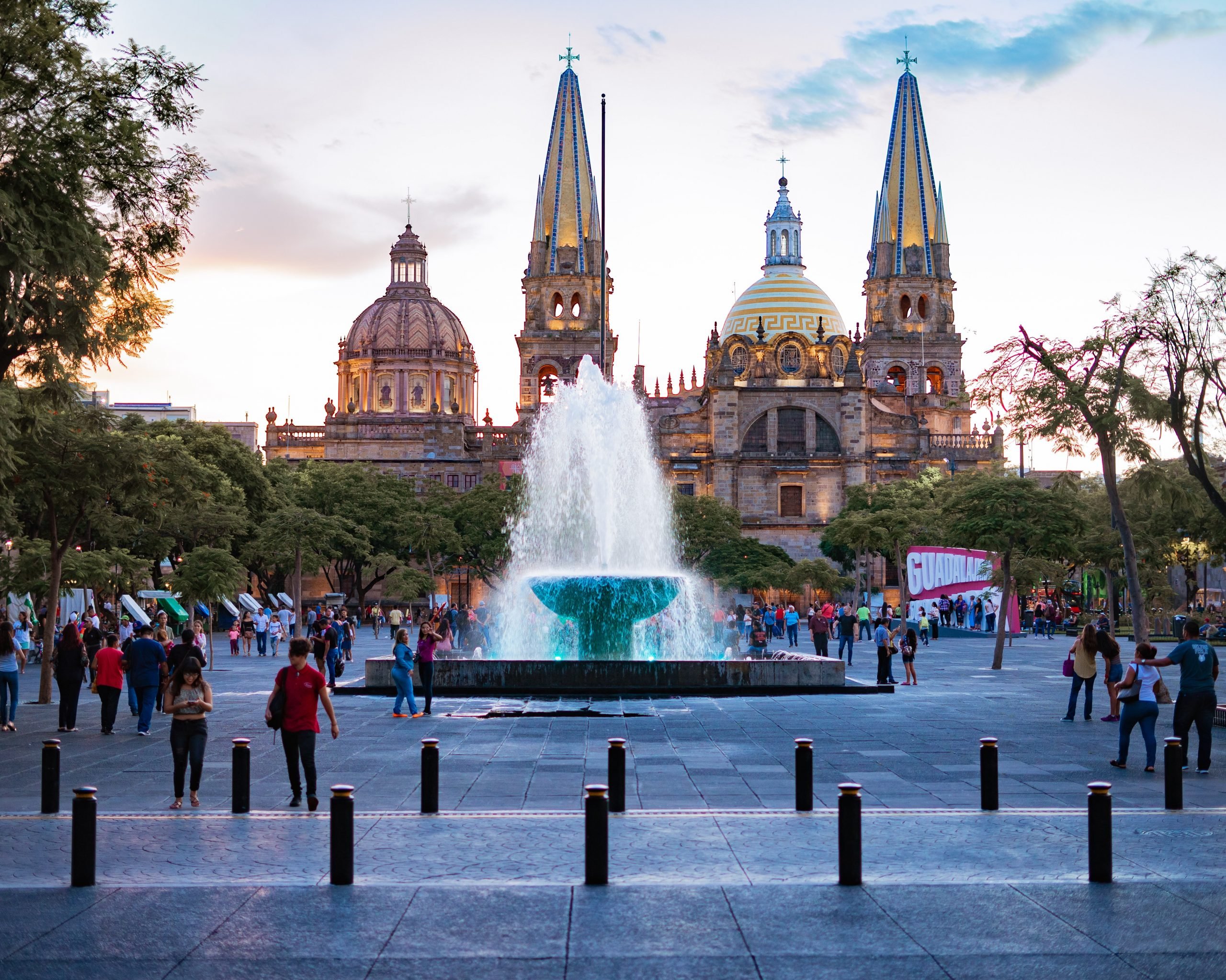 HOW TO GET FROM GUADALAJARA AIRPORT TO CITY CENTER – ALL POSSIBLE WAYS