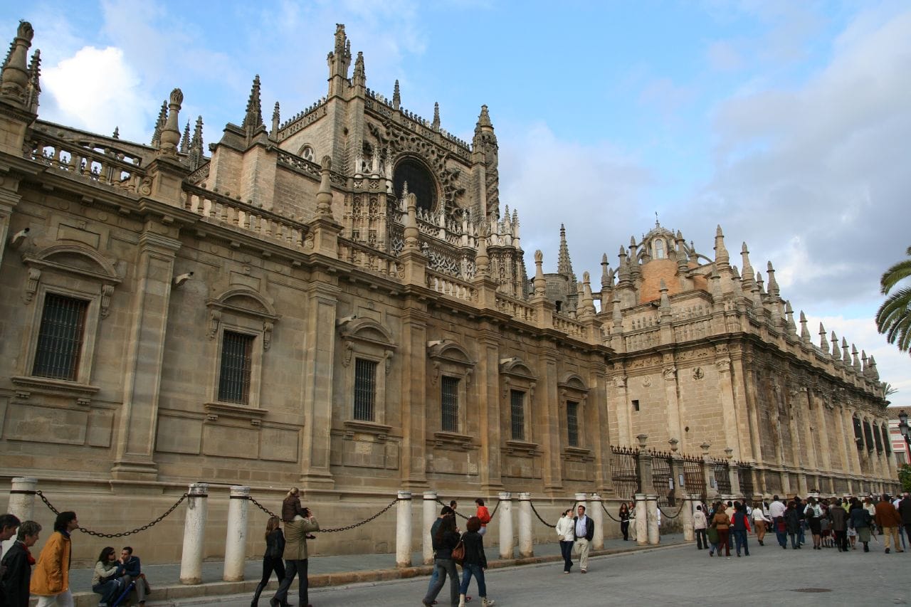 things to do in Seville, places to stay in seville, places to visit in Seville, best time to go to Seville