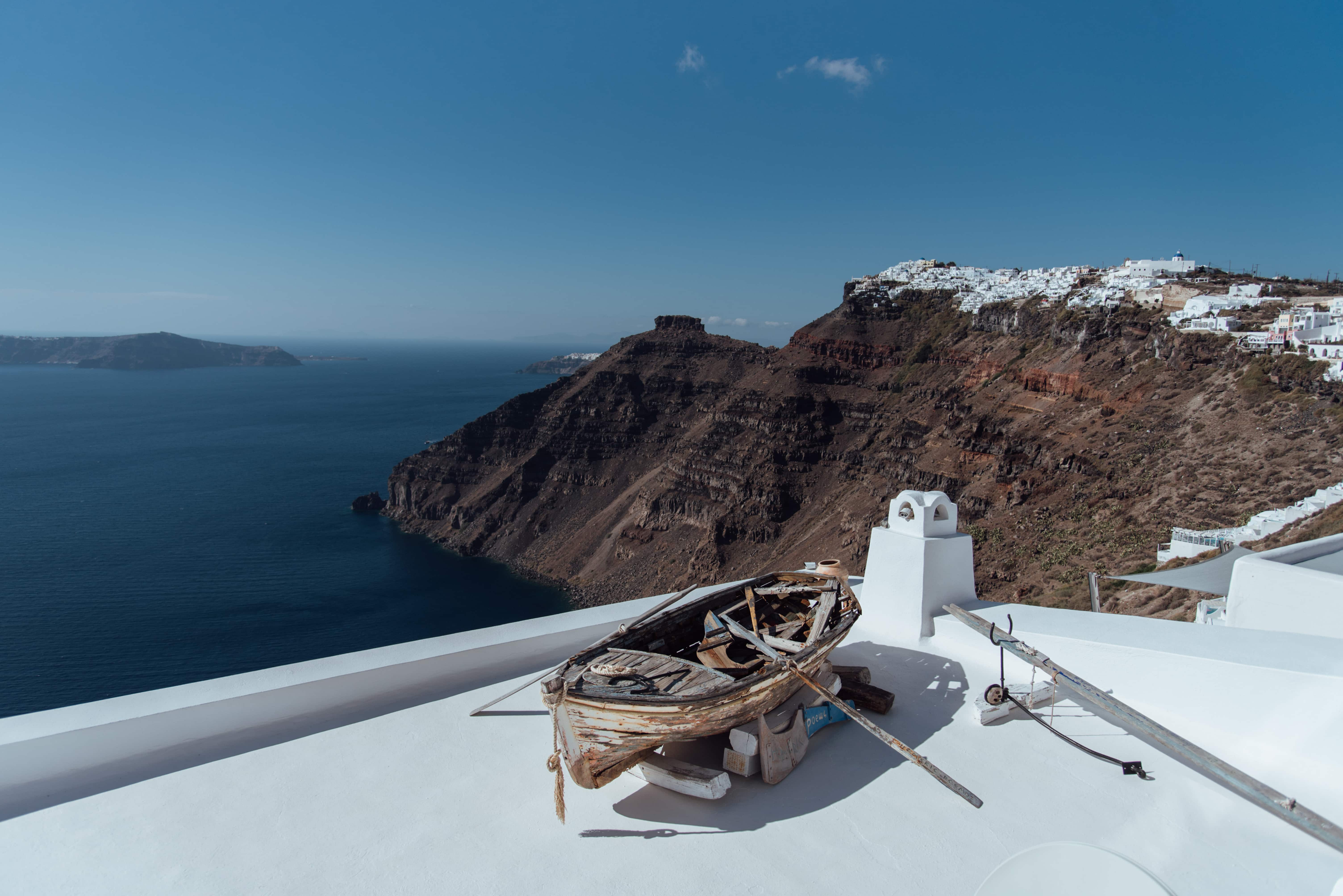 instagrammable places in Santorini, Hiking from Fira to Oia