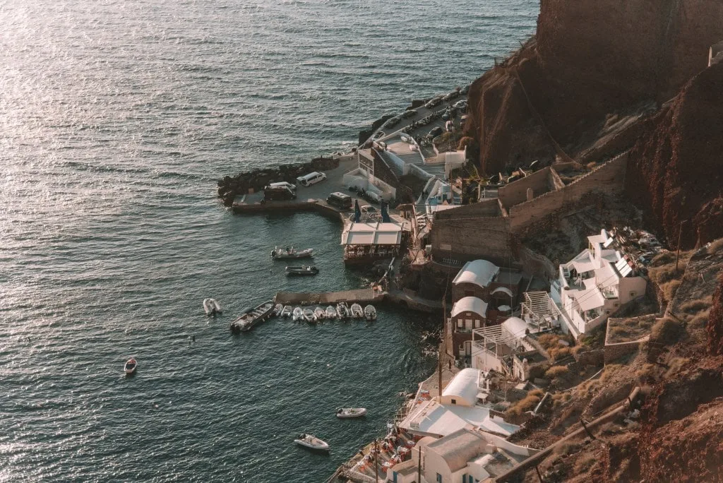 instagrammable places in Santorini, Almoudi Bay