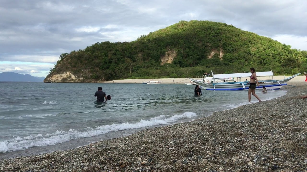 Bayanan Beach, things to do in Puerto Galera and Puerto Galera tourist spots