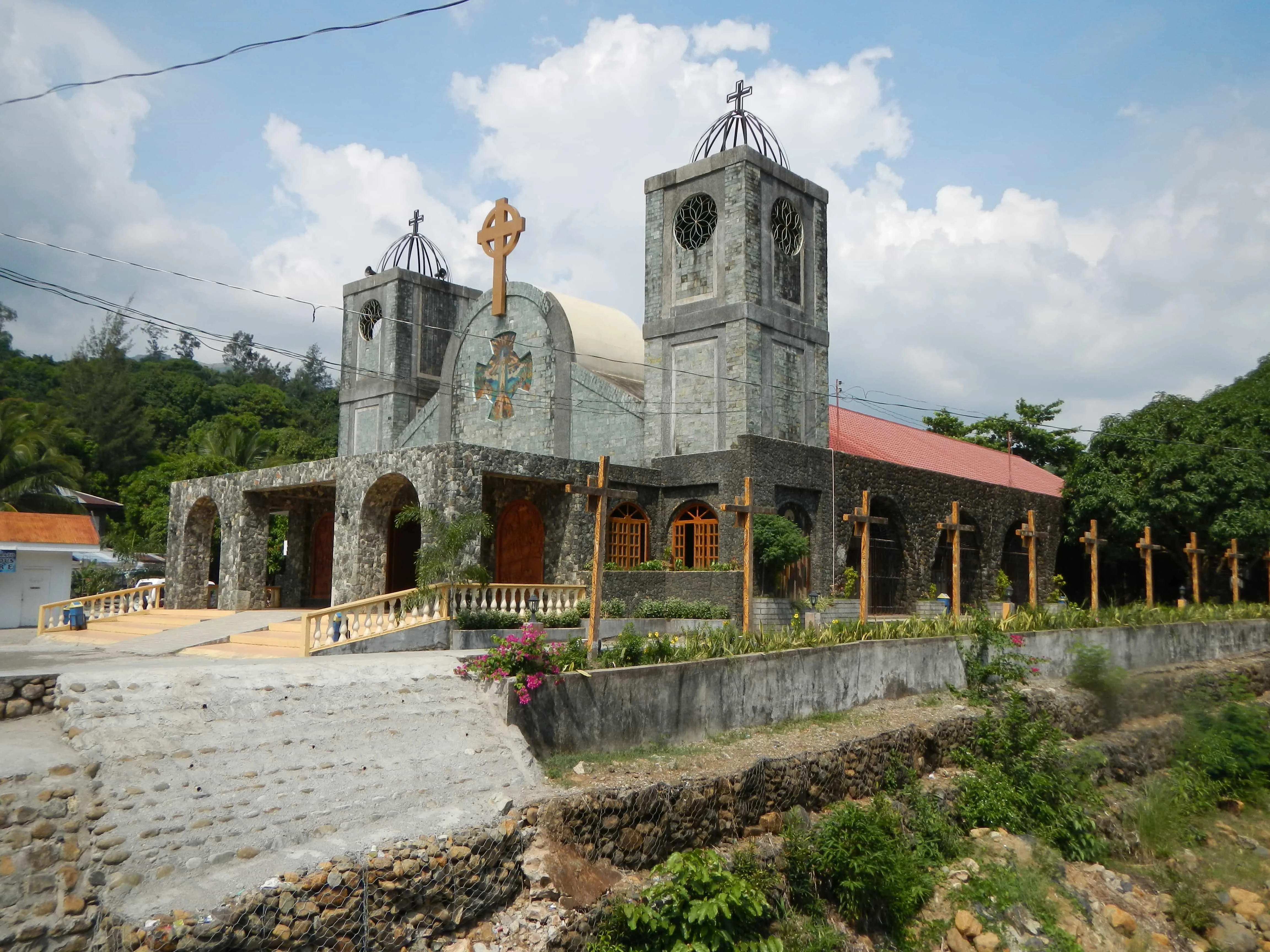 tourist spot in san antonio zambales