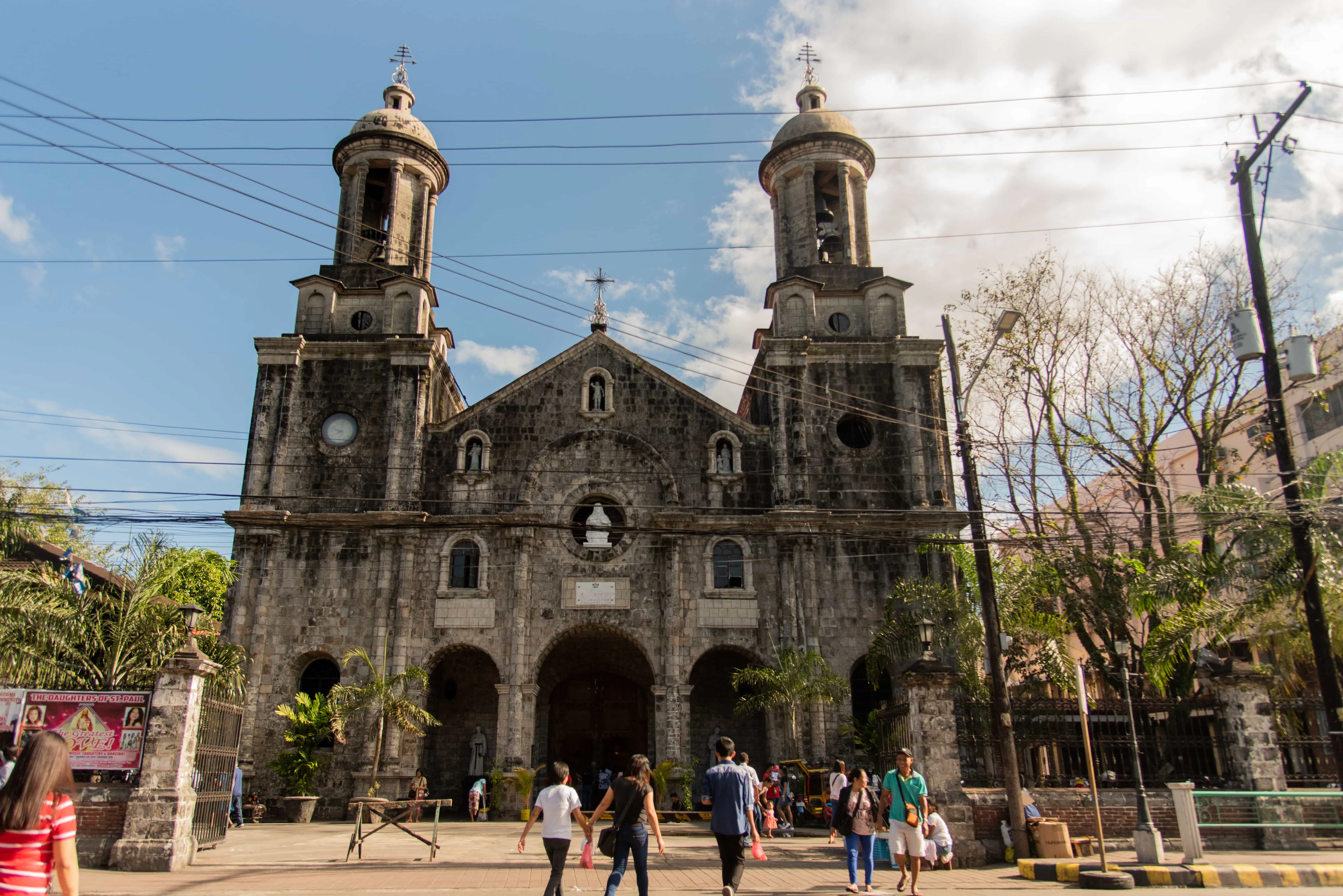 San Sebastian Cathedral, things to do in bacolod, bacolod tourist spots, hotels in bacolod city, best time to visit Bacolod city