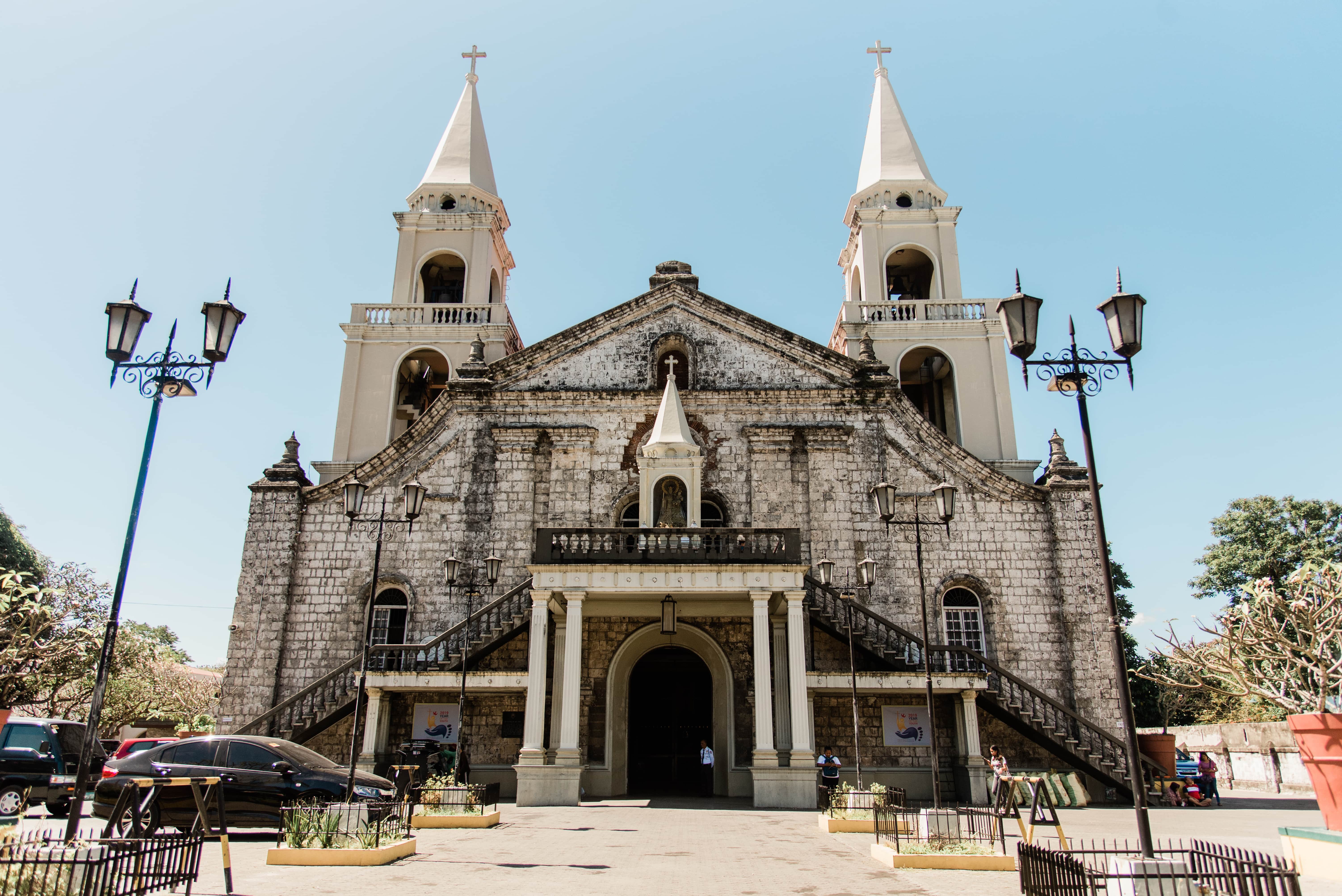things to do in iloilo, iloilo tourist spots, what to do in iloilo, where to stay in iloilo, what to eat in iloilo, iloilo itinerary, iloilo travel guide, Jaro Cathedral