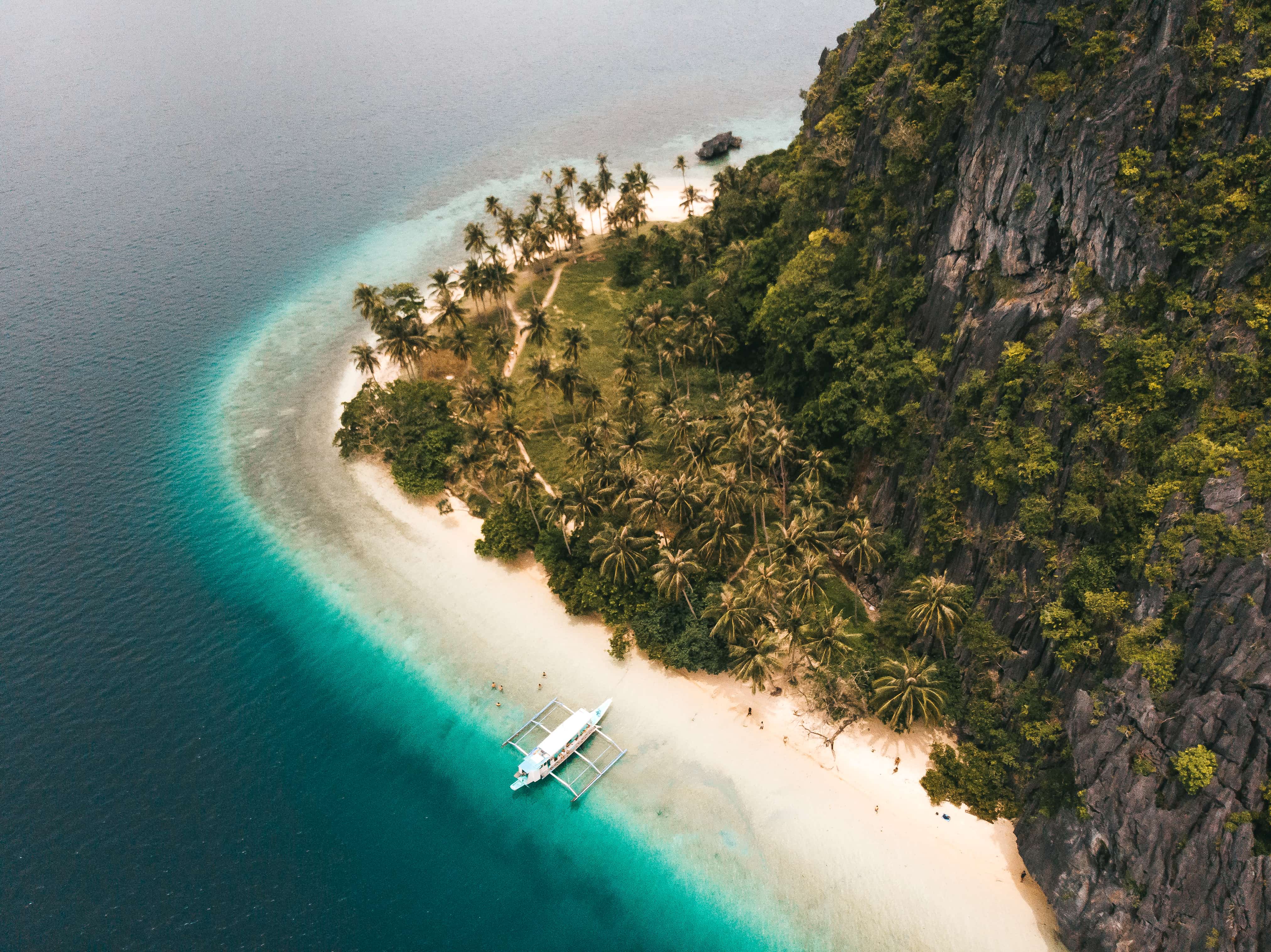 Pinagbuyutan island, el nido tourist spots, el nido travel guide, Best Beaches in Palawan
