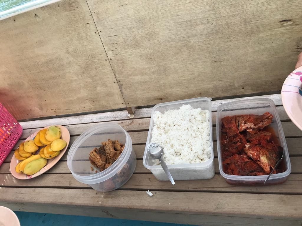 things to know before visiting Balabac, budget travel in Balabac, things to do in Balabac, Balabac travel guide, food in Balabac