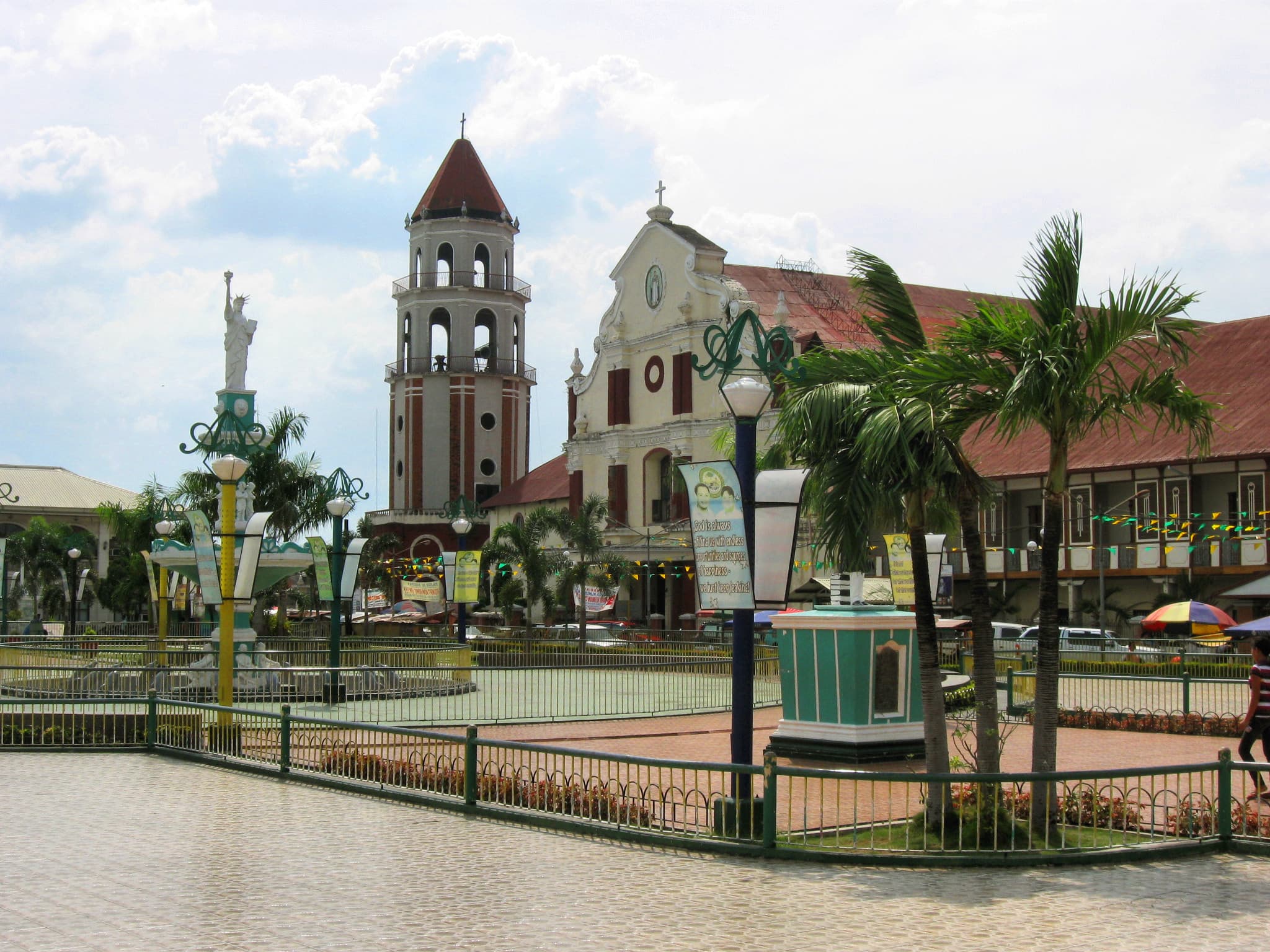 Saint Dominic de Guzman Parish Church