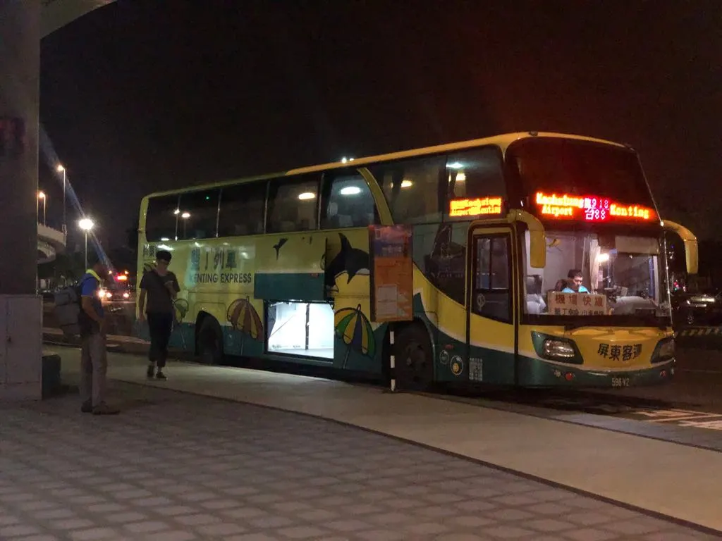 how to get from Kaohsiung airport to kenting, kaohsiung to kenting, kaohsiung to kenting bus, kenting express bus, kaohsiung to kenting express bus