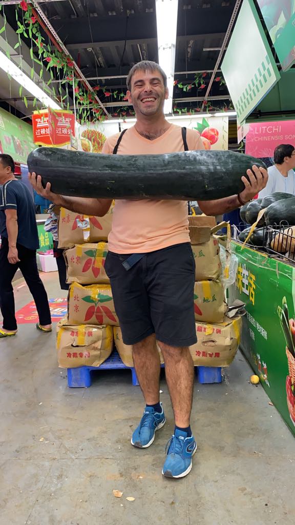 things to do in Sanya, Sanya travel guide, buying local products in Sanya