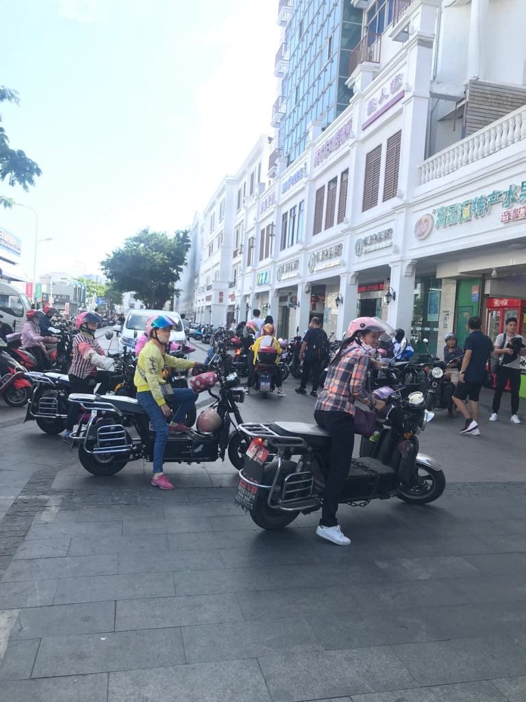 China Sim Card For Tourist, things to do in Sanya, Sanya travel guide, renting an Ebike in Sanya, sim card Beijing airport, sim card Shanghai airport, cheapest sim card in China