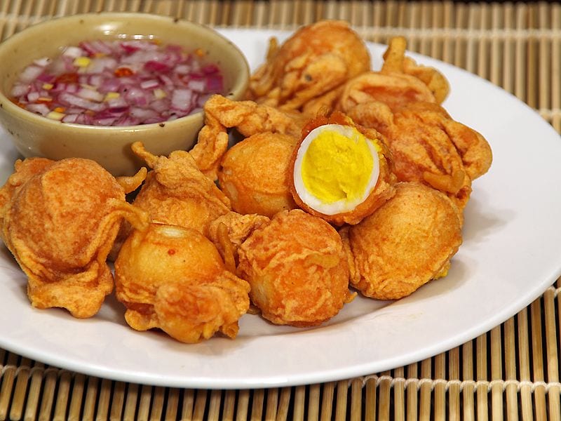 kwek kwek, Filipino street food
