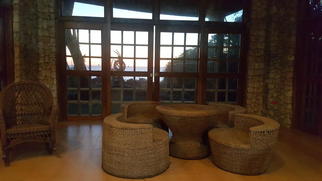 Surip Boathouse, bolinao beach resorts, beach resorts in bolinao