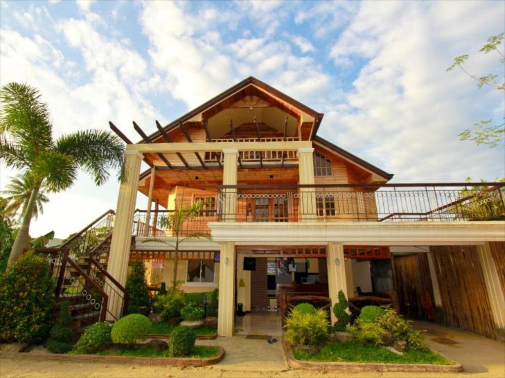 The Central Discovery Hotel, hotels in caramoan, resorts in caramoan