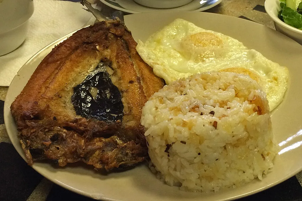 BANGSILOG, filipino breakfast, traditional filipino breakfast, philippines breakfast, typical filipino breakfast