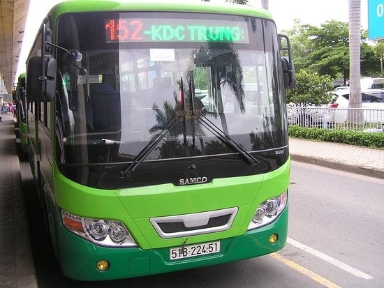 Bus 152 Ho Chi Minh Airport, ho chi minh airport to city, ho chi minh airport transfer, ho chi minh airport to district 1, saigon airport to city, taxi from ho chi minh airport, tan son nhat airport, ho chi minh airport to district 1 time 
