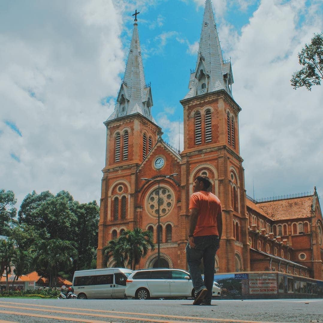 ho chi minh airport to city, ho chi minh airport transfer, ho chi minh airport to district 1, saigon airport to city, taxi from ho chi minh airport, tan son nhat airport, ho chi minh airport to district 1 time