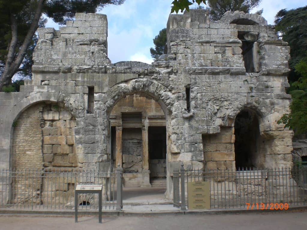 Things to do in Nimes, Nimes Tourist Spots, Temple of Diana