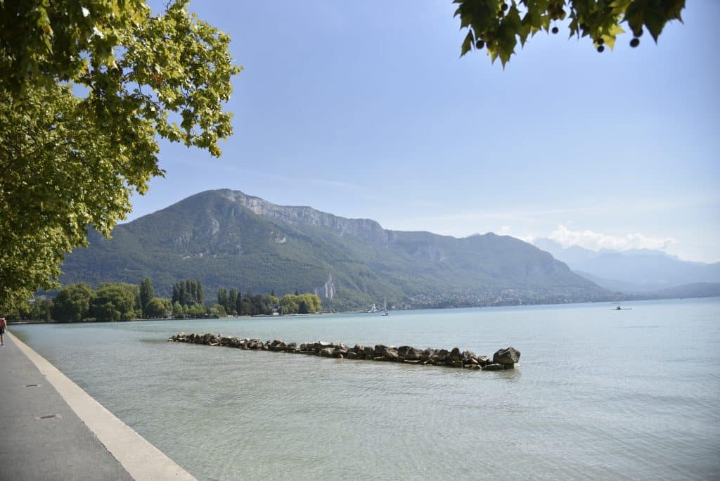 Annecy tourist spots, things to do in Annecy, Annecy Lake
