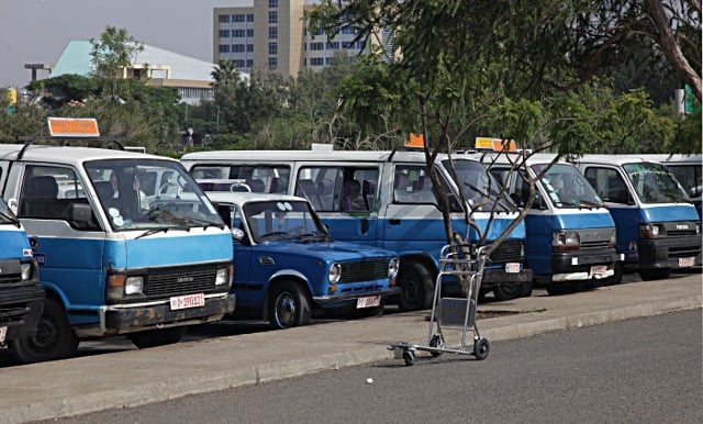 Airport Bus Addis Ababa, Airport Taxi Addis Ababa, Addis Ababa airport to city center, Addis Ababa airport to city, How To Get From Addis Ababa Airport To City Center