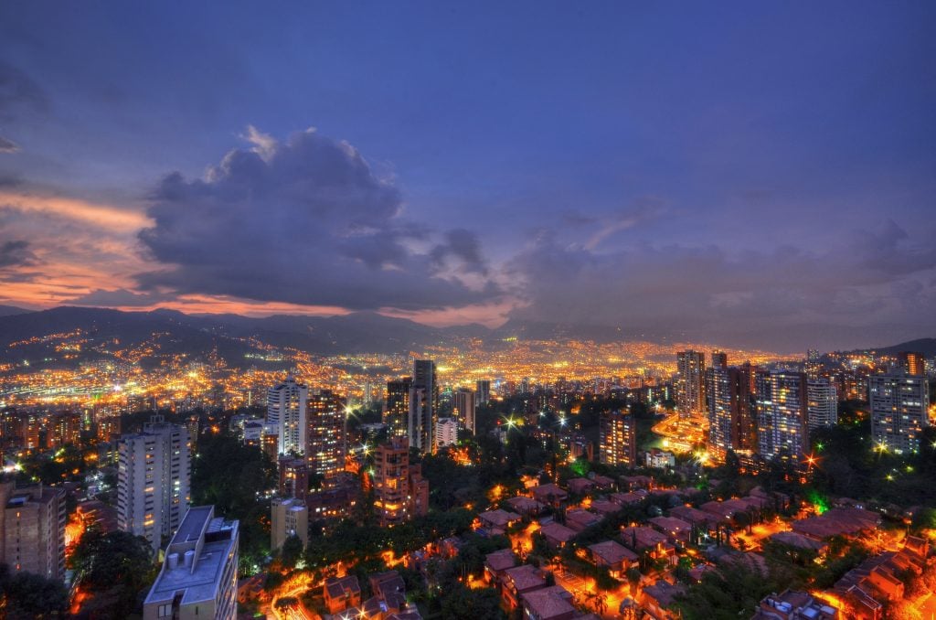 Colombia travel tips, things to know before visiting Colombia, facts about Colombia, Medellin