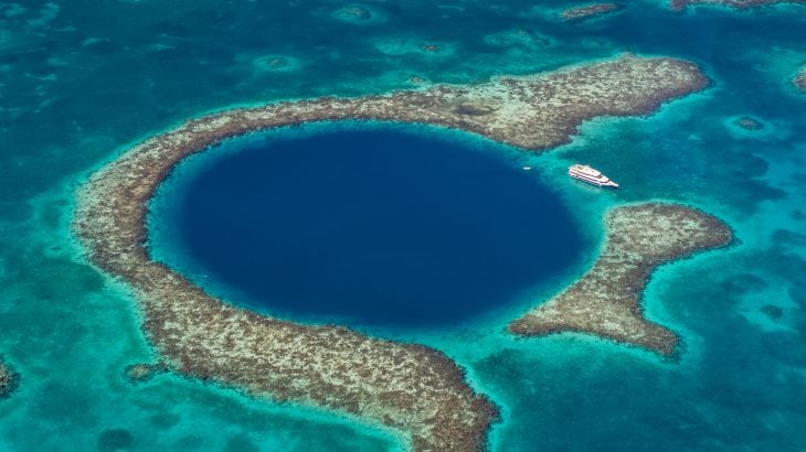 Belize Travel Tips, things to know before visiting Belize, facts about Belize, Blue Hole Belize