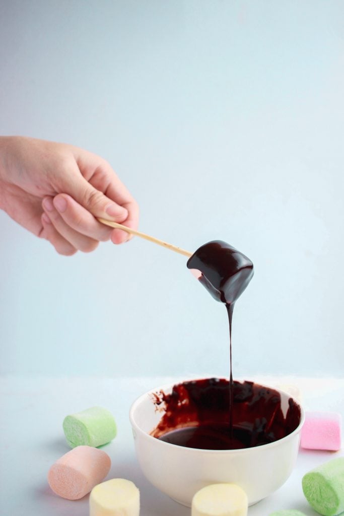 Switzerland traditional desserts, desserts in Switzerland, Chocolate Fondue