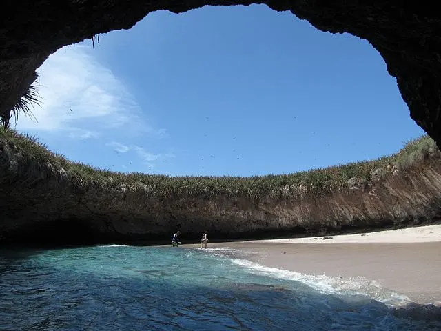 Most Instagrammable Places in Mexico, Mexico Instagram Spots, mexico photos, Mexico Photography, Isla Marietas