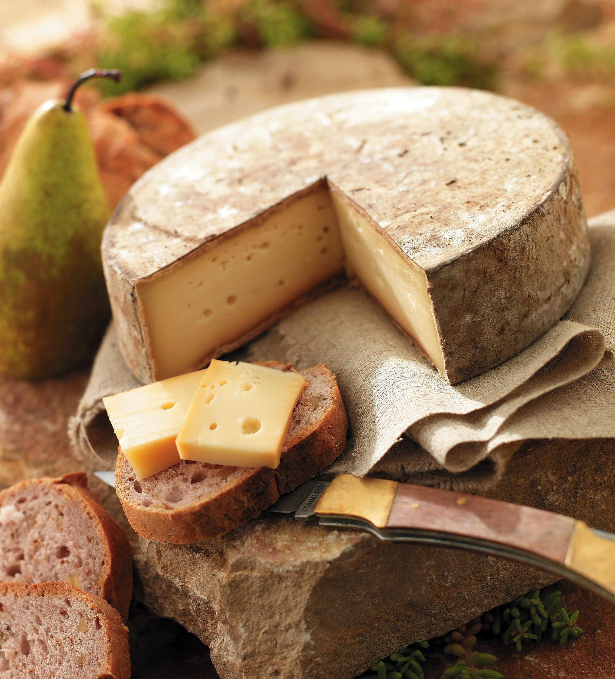 iceland food, iceland street food, food in iceland, iceland cuisine, iceland traditional food, icelandic cuisine, icelandic dishes, icelandic food, Icelandic Cheese