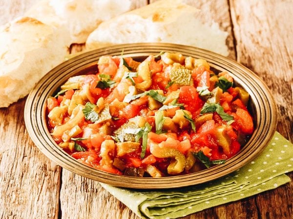 morrocan food, food in morocco, morrocan cuisine, morocan dishes, traditional morrocan food, Taktouka, vegetarian food in Morocco, vegan food in Morocco, Moroccan vegetarian dishes, vegan in Morocco, vegetarian in Morocco
