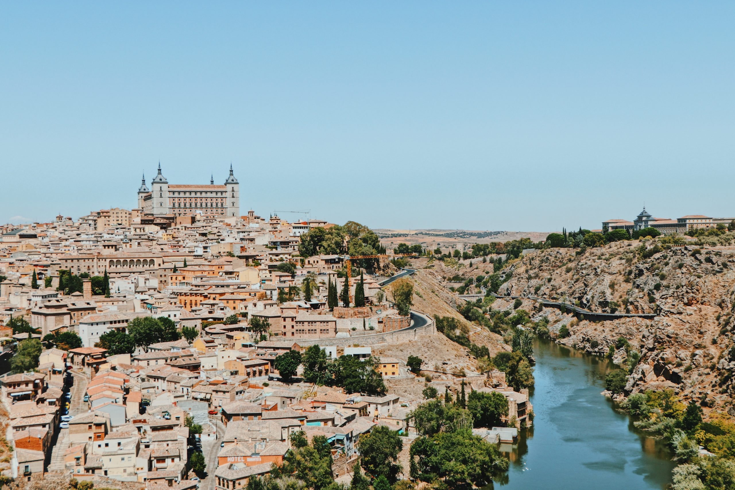 How To Get From Madrid Airport To Toledo - All Possible Ways