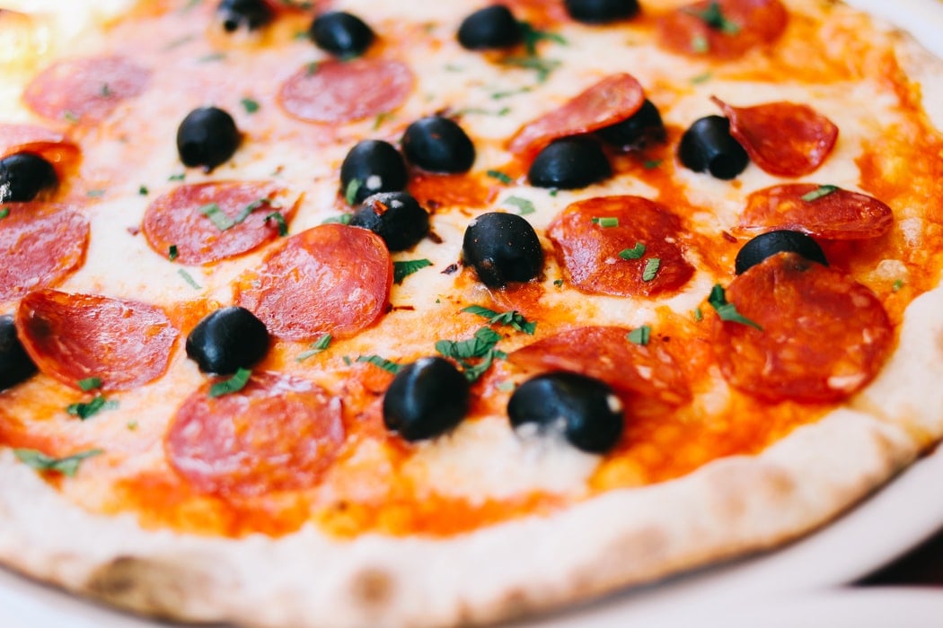 Pizza, Italian Food, Italian cuisine, traditional Italian food, food in Italy, Italian dishes