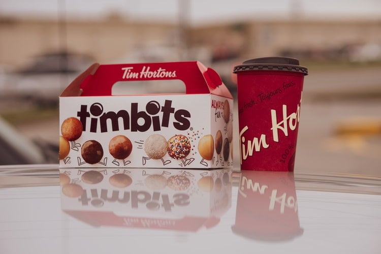 Canadian Food, Canadian cuisine, Traditional Canadian Food, food in Canada, Canadian dessert, dessert in Canada, Timbits