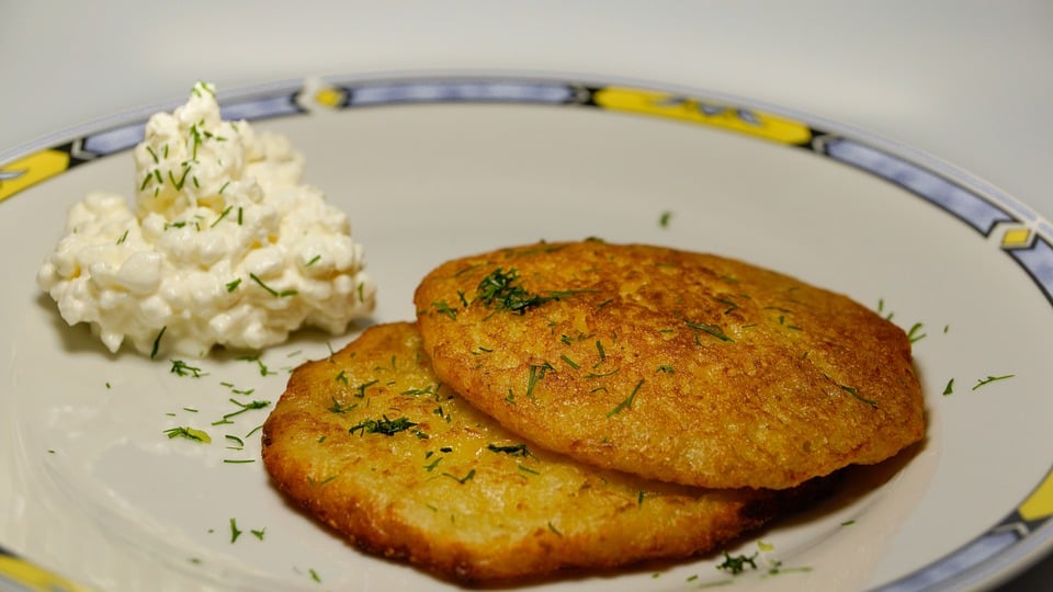 Czech Republic Food, Czech Republic cuisine, Traditional Czech Republic Food, food in Czech Republic, Czech Republic dishes, Bramboráky