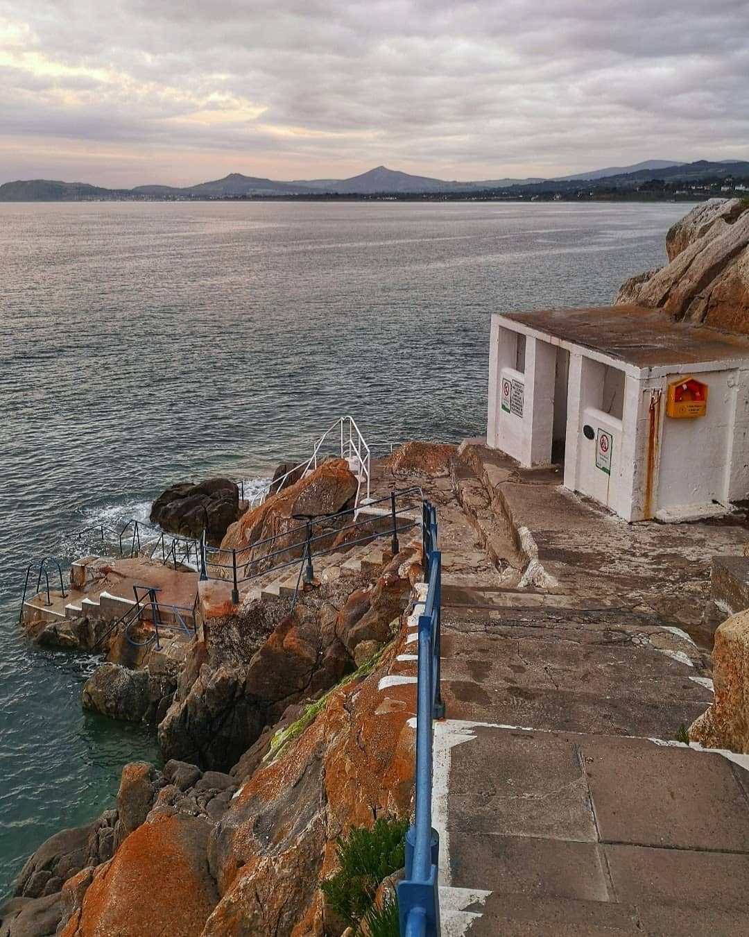 dublin instagram spots, most instagrammable places in dublin, instagrammable places in dublin, dublin photography, dublin photos, hawk cliff