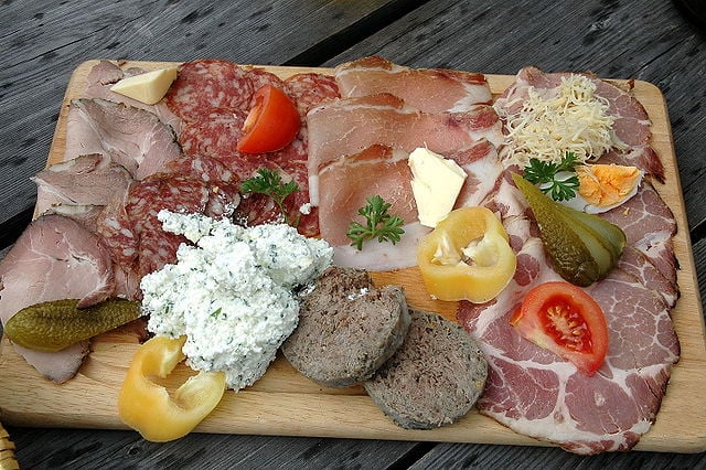 Austrian Food, Traditional Austrian Food, Austria Food, Austrian cuisine, traditional food in Austria, Austria cuisine, Austrian dishes, Austria dishes, Brettljause