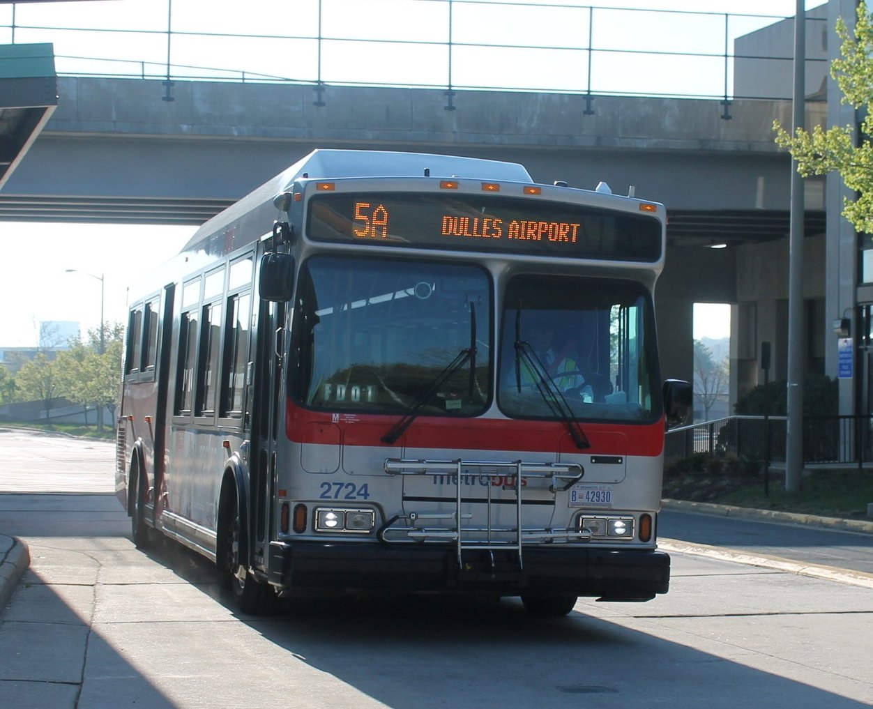 How To Get From Washington D.C. Airport To City Center - All Possible Ways, cheapest way from Washington D.C. airport to city center, cheapest way from Washington D.C. airport to downtown, Washington D.C. airport to city center, Washington D.C. airport to city, Washington D.C. airport to downtown, Washington D.C. Bus Airport, Bus Number 5A Washington Airport