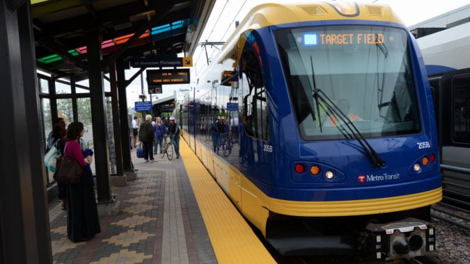 How To Get From Minneapolis Airport To City Center - All Possible Ways, cheapest way from Minneapolis airport to city center, cheapest way from Minneapolis airport to downtown, Minneapolis to city center, Minneapolis airport to city, Minneapolis airport to downtown, Minneapolis Metro Airport, Light Rail Minneapolis Airport