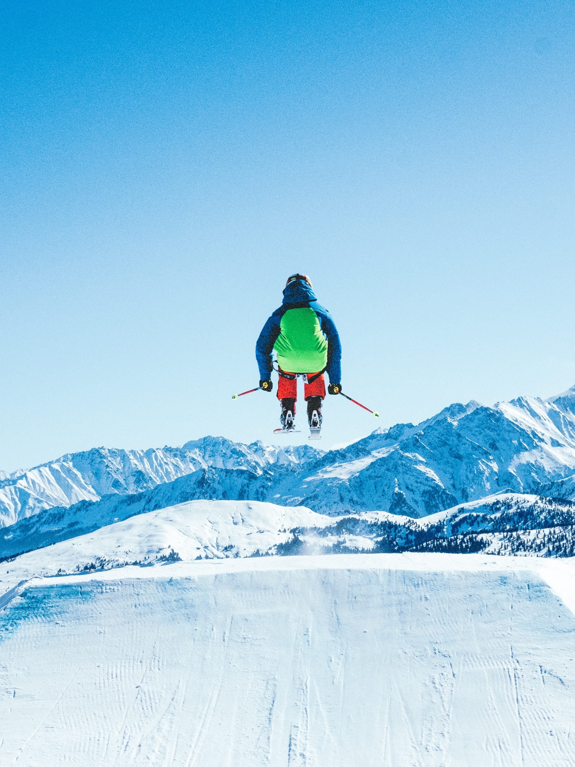Slovenia Travel Tips, Things To Know Before Visiting Slovenia, facts about Slovenia, Skiing in Slovenia