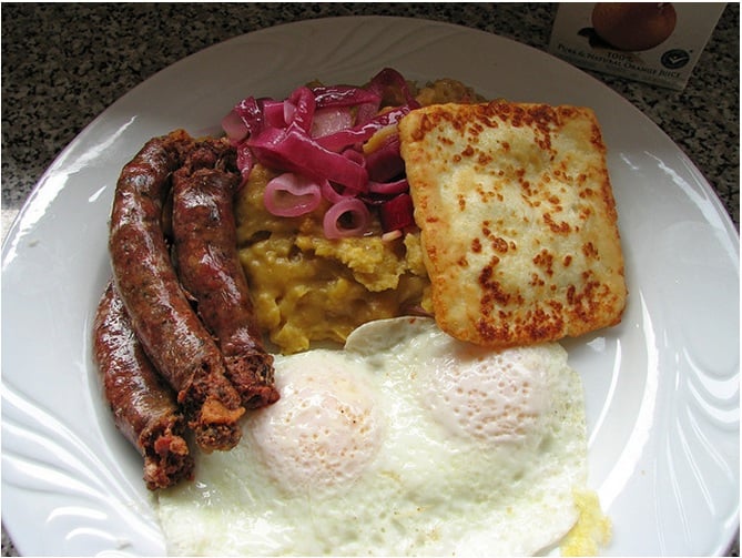 los tres golpes, dominican republic breakfast, breakfast in dominican republic , Traditional Breakfast in Dominican Republic
