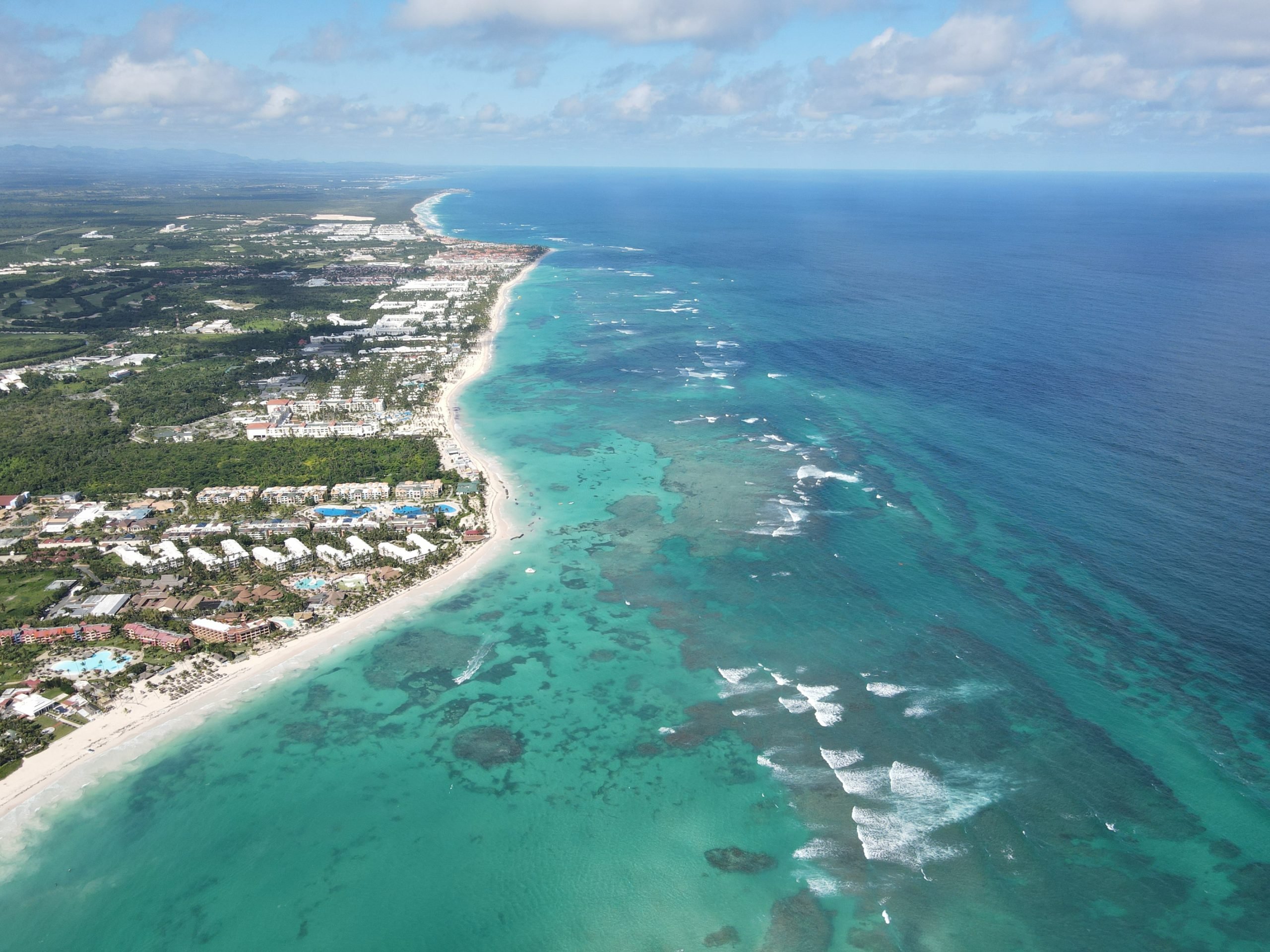How To Get From Bayahibe To Punta Cana Airport - All Possible Ways, cheapest way from Bayahibe to Punta Cana airport, Bayahibe to Punta Cana, Bayahibe to Punta Cana bus, Bavaro Bus Expreso Bayahibe to Punta Cana