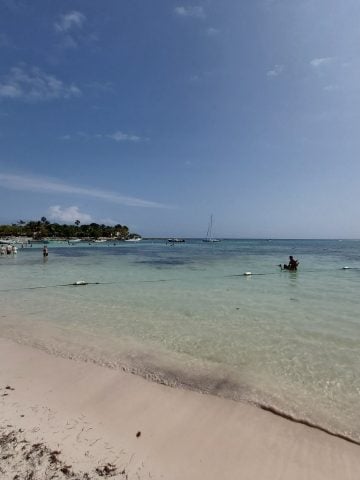 How To Get From Tulum to Akumal - All Possible Ways, cheapest way from Tulum to Akumal, Tulum to Akumal, ado bus Tulum to Akumal, shared van Tulum to Akumal, Colectivo Tulum to Akumal, Uber from Tulum to Akumal, taxi from Tulum to Akumal TULUM TO AKUMAL