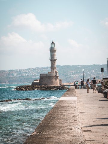 How To Get From Heraklion Airport To City Center - All Possible Ways, cheapest way from Heraklion airport to Downtown, cheapest way from Heraklion airport to city, Heraklion airport to city center, Heraklion airport to Heraklion, Heraklion Bus Airport, Bus Heraklion Airport to Heraklion City Center