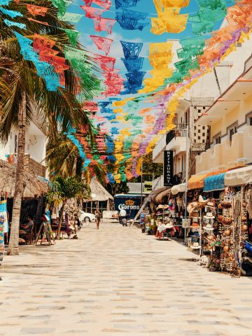 How To Get From Merida to Playa Del Carmen - All Possible Ways, cheapest way from Merida to Playa Del Carmen, Merida to Playa Del Carmen, ado bus Merida to Playa Del Carmen, shared van Merida to Playa Del Carmen, Colectivo Merida to Playa Del Carmen, Uber from Merida to Playa Del Carmen, taxi from Merida to Playa Del Carmen