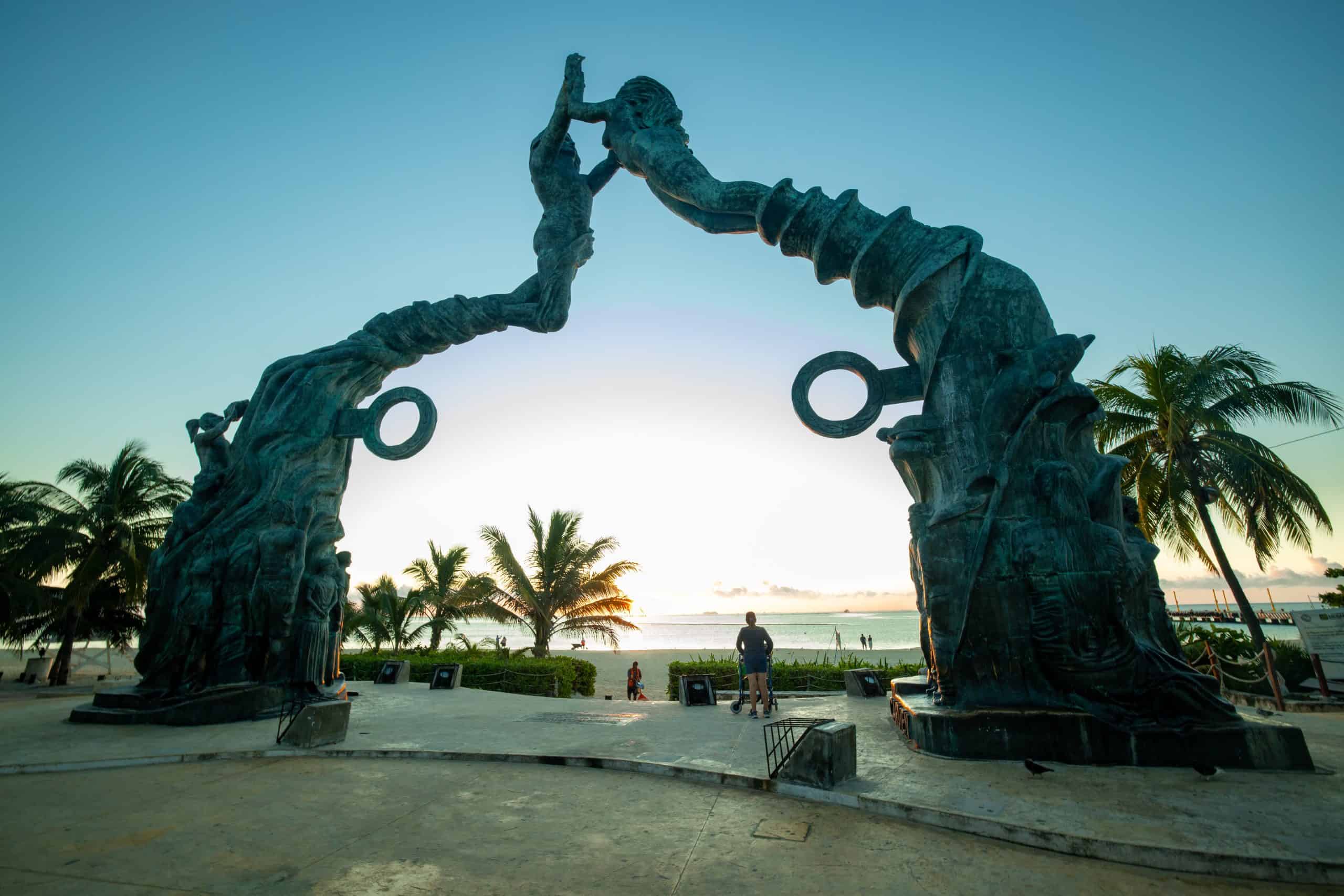Parque Los Fundadores or the Founders Park, Playa del Carmen in Quintanaroo, Playa del Carmen vs Cozumel