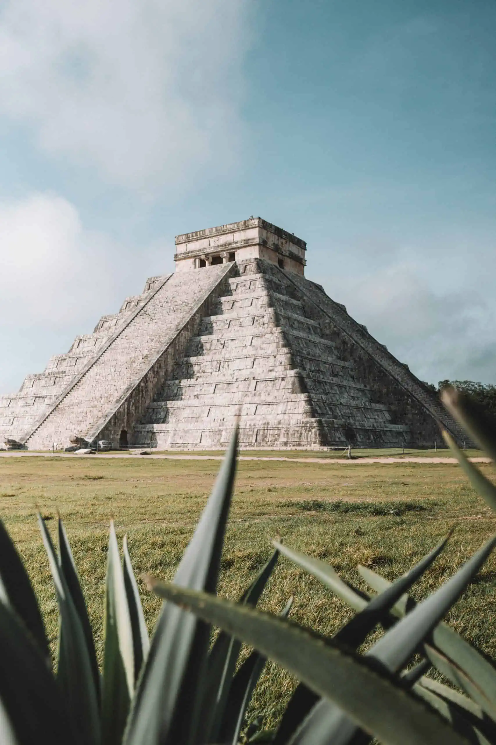 Chichen Itza Mayan Ruins - Belize vs Cancun