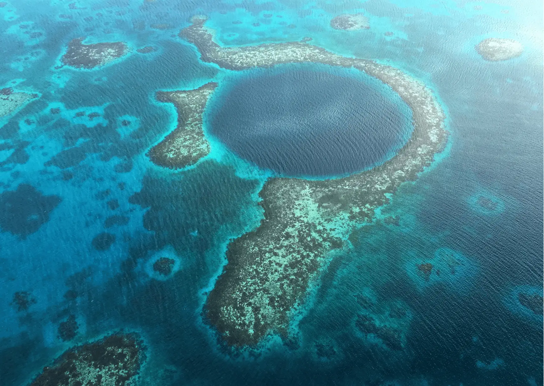 Blue Hole in Belize - Belize vs Costa Rica