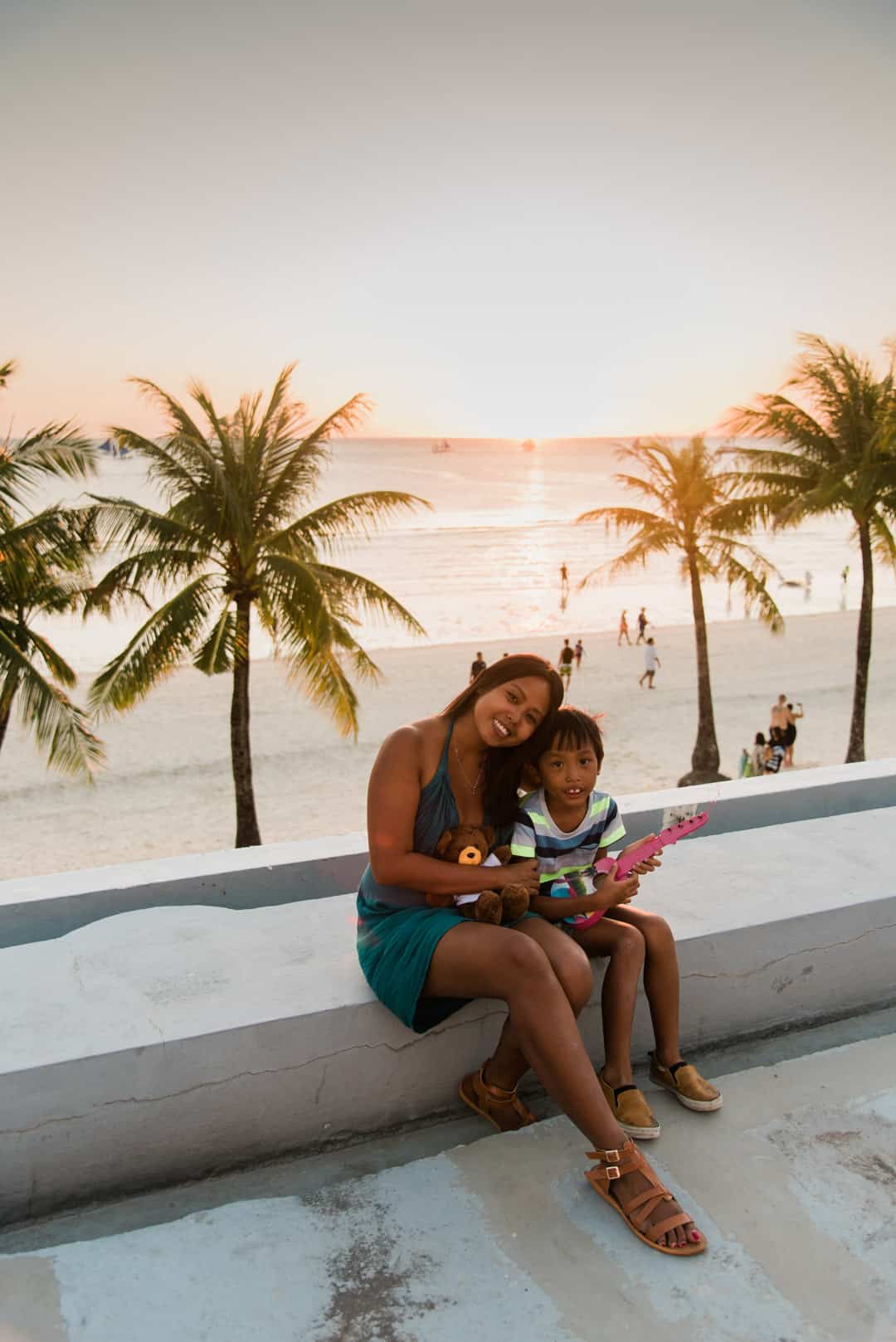 digital nomad pros and cons