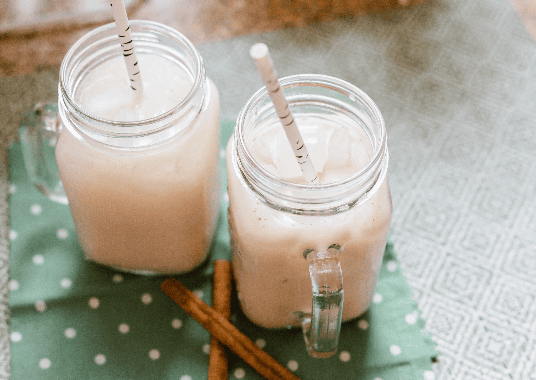 25 Most Popular Non Alcoholic Drinks in Mexico You Should Try 2 Agua de Horchata, Most Popular Non Alcoholic Drinks in Mexico, non alcoholic beverages in Mexico, mexico non alcoholic drinks, non alcoholic drinks in Mexico